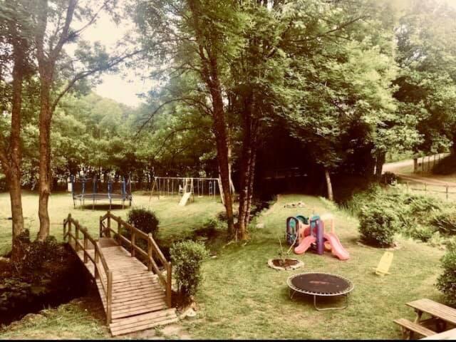 Le Moulin De Gueuzon Apartment Рошфор-ан-Тер Екстериор снимка